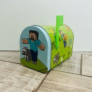 Minecraft Mailbox Valentines Day Tin NWT